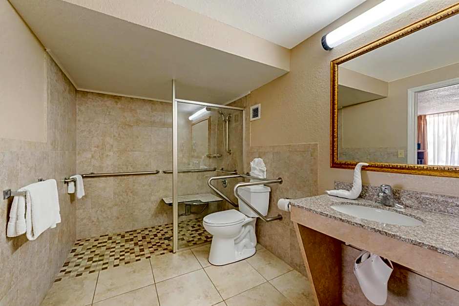 Quality Inn & Suites Conference Center