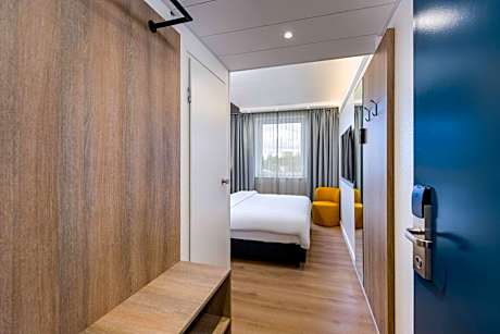 Comfort Double Room with Courtyard View