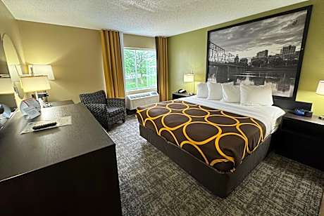 1 King Bed Mobility Accessible Room Non-Smoking