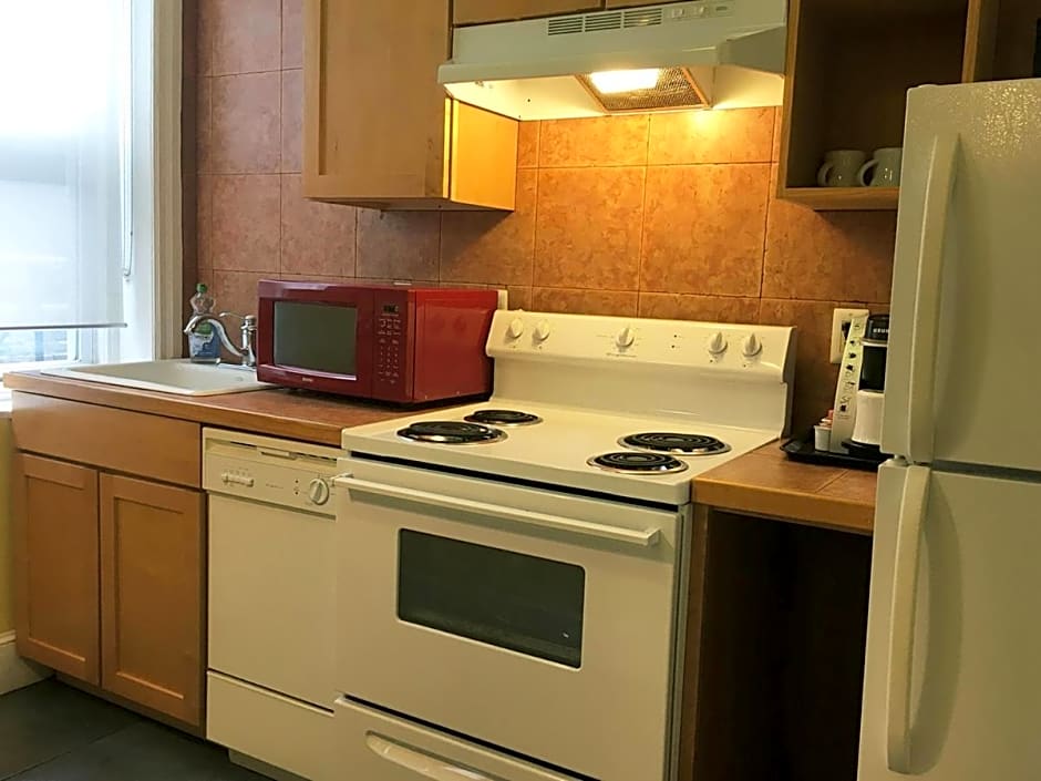 Morris House Hotel - Bed And Breakfast