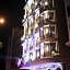 Q Hotel