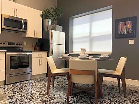 Petaluma Warehouse Lofts, Unit B