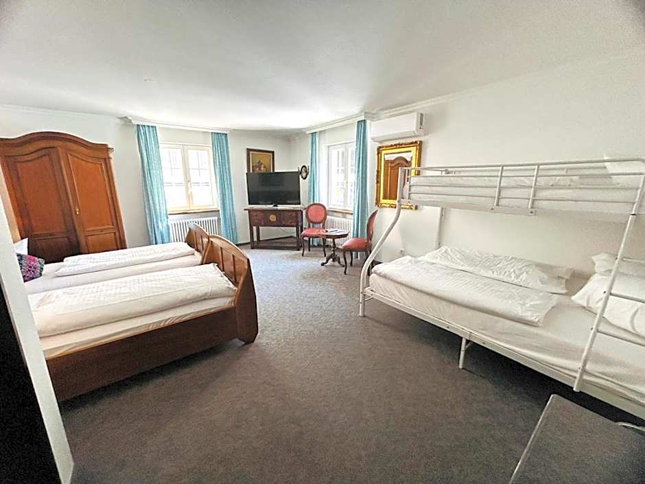 Hotel Adler - Weil am Rhein