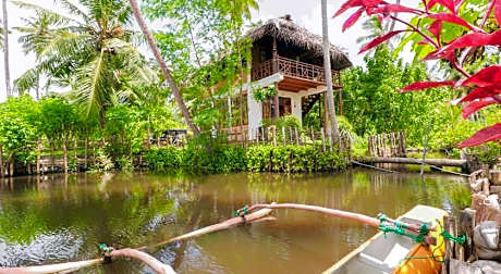 Yoho Milkyway Holiday Resort