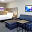 La Quinta Inn & Suites by Wyndham San Antonio Alamo City