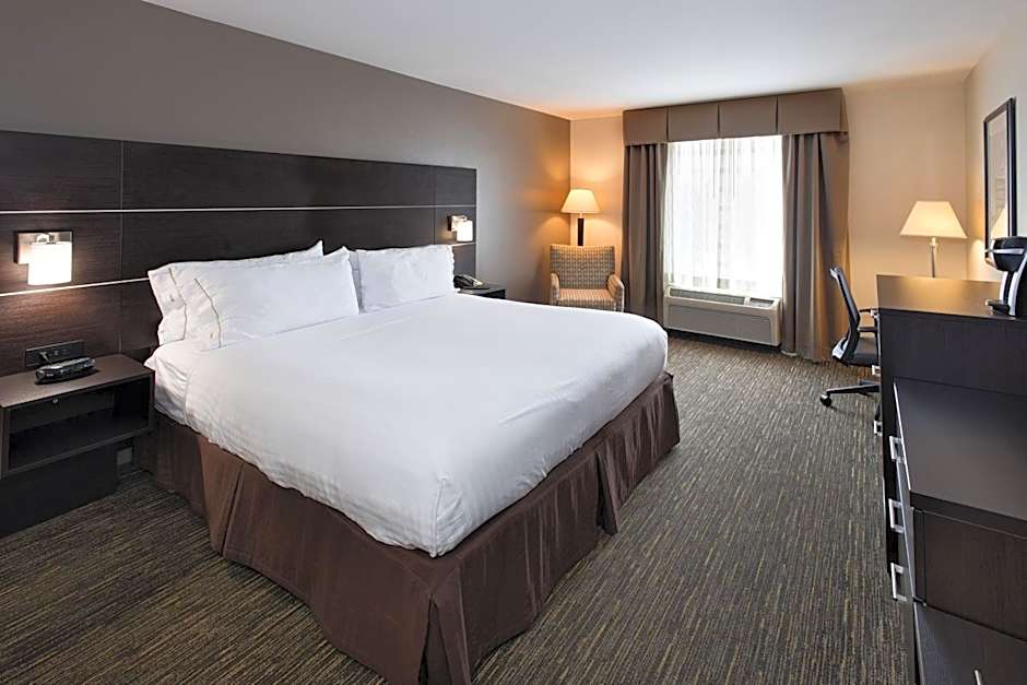 Holiday Inn Express Hotel & Suites Andover East 54 Wichita By IHG