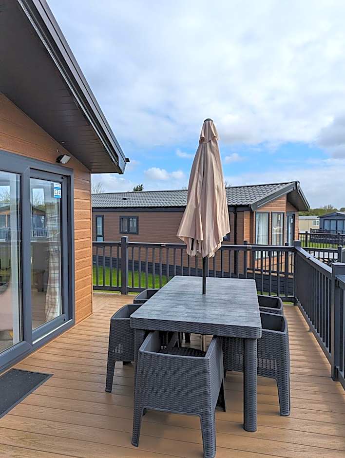 Morrelo View 24, Cherry Tree Holiday park.