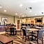 Cobblestone Hotel & Suites - Greenville