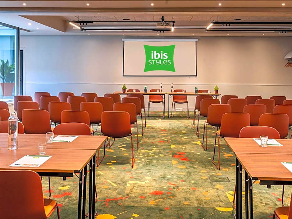 Ibis Styles Barcelona Sant Joan Despi