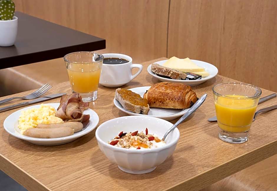 B&B HOTEL Maubeuge-Louvroil