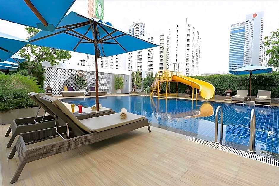 Centre Point Pratunam Hotel