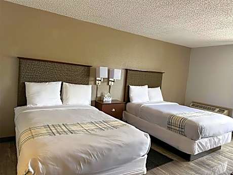 2 Full Beds | Smoking