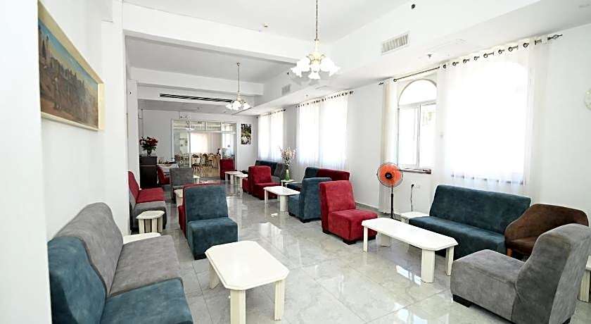 Rivoli Hotel