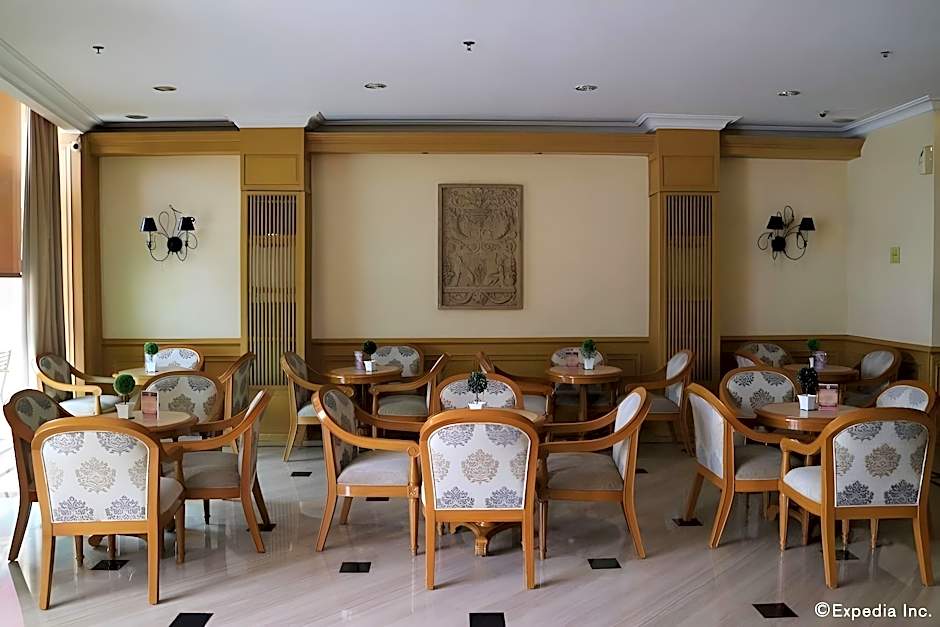 The Grand Dame Hotel