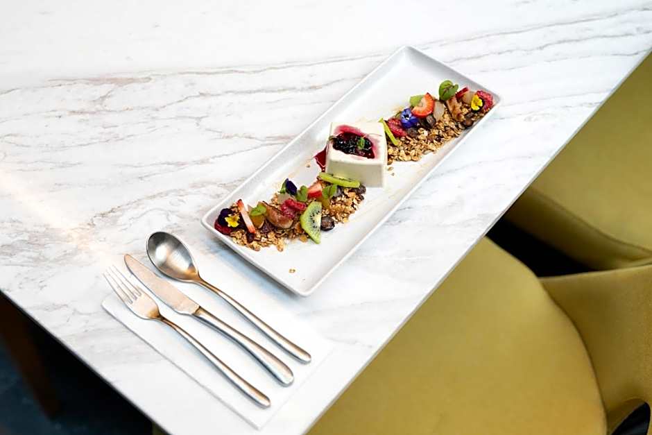 The Melbourne Hotel