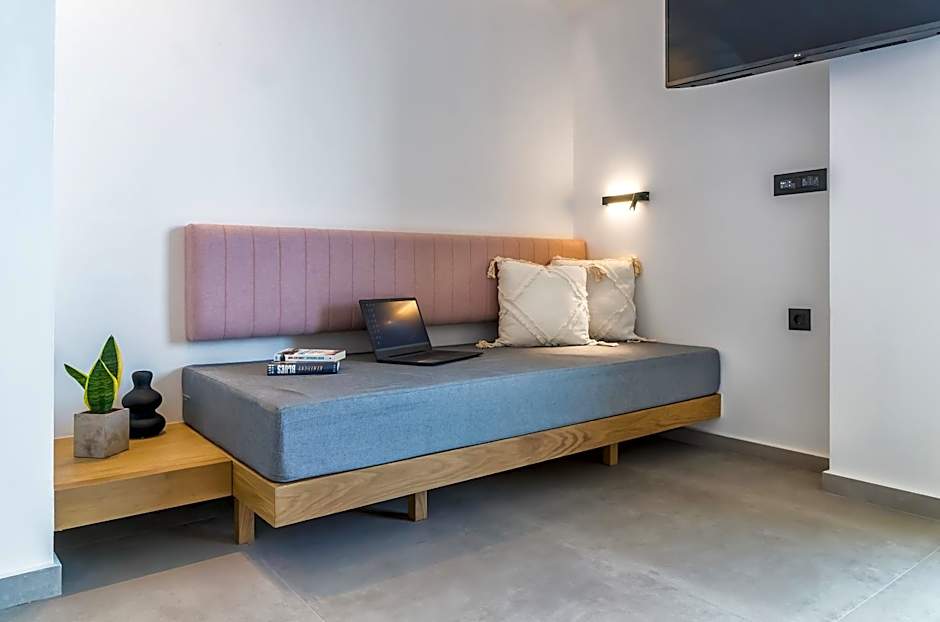 SAVUS Boutique Hotel