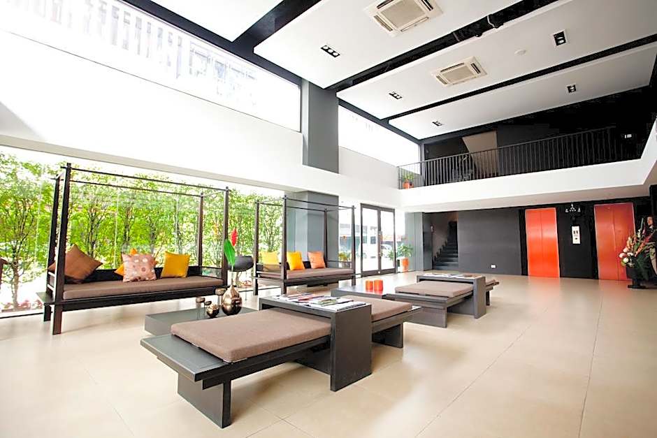 Miramar Bangkok Hotel