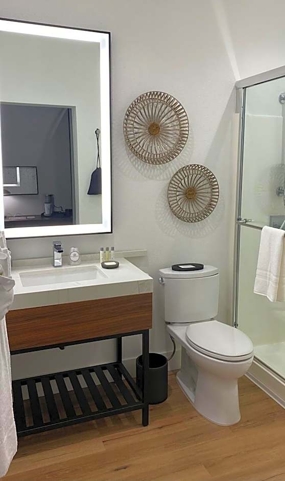 Gateway Hotel, Trademark Collection by Wyndham