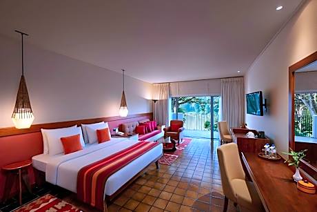 Deluxe Room Twin River View Double