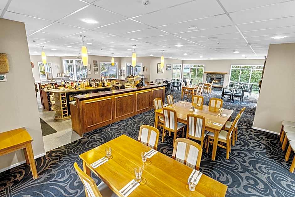 Mountain Lodge, Stratford, Ngati Ruanui