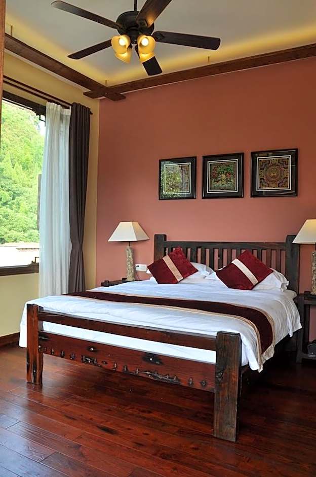 Yangshuo Mountain Nest Boutique Hotel