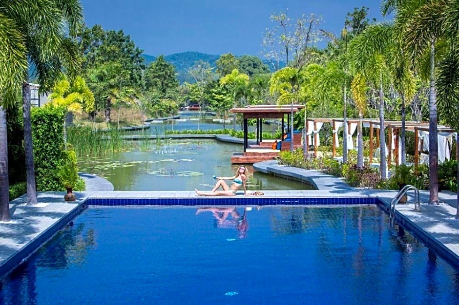 Black Lotus Resort & Spa