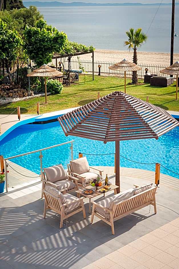 Kamari Beach Hotel