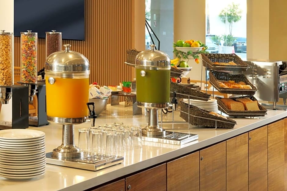 Holiday Inn Tijuana Zona Rio By IHG