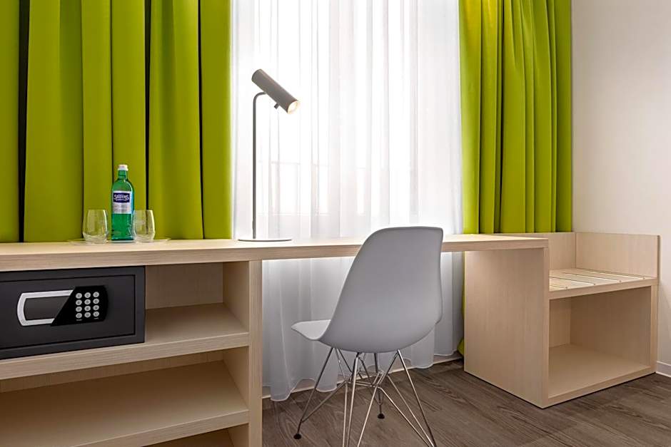 Super 8 by Wyndham Chemnitz