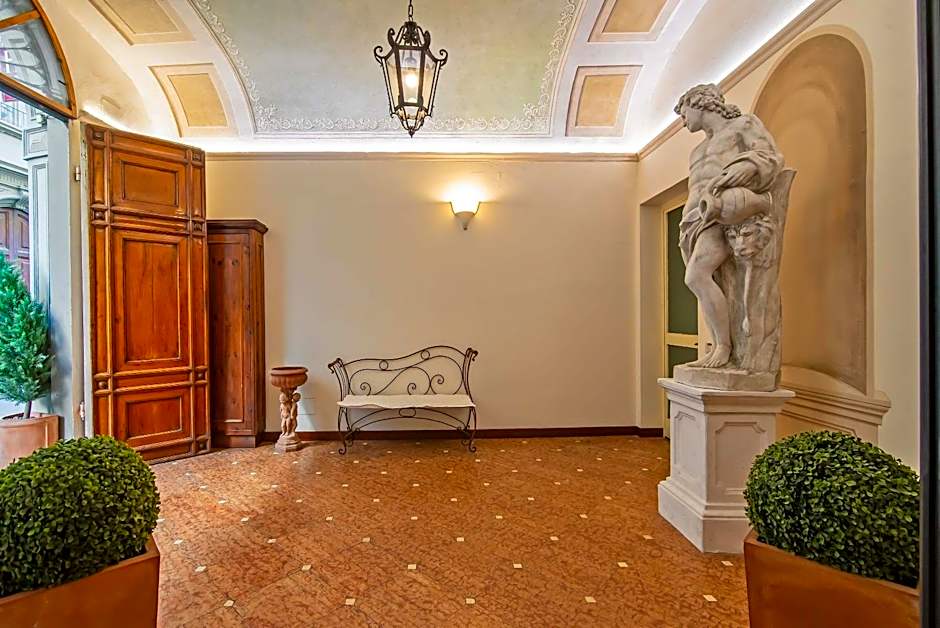 Porta Faenza Hotel