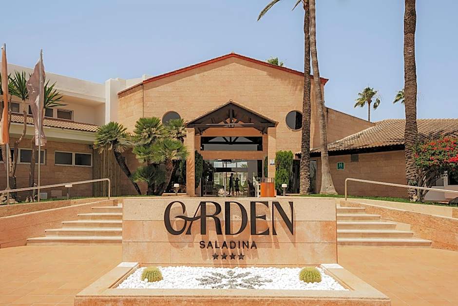 Garden Saladina - Adults Only