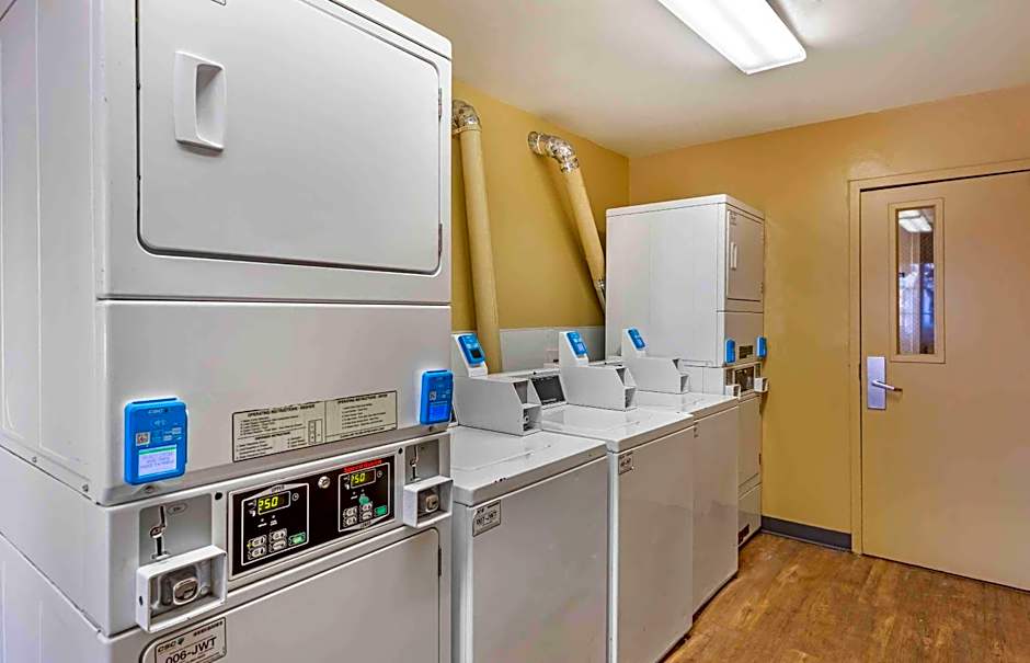 Extended Stay America Select Suites - Denver - Tech Center South - Greenwood Village