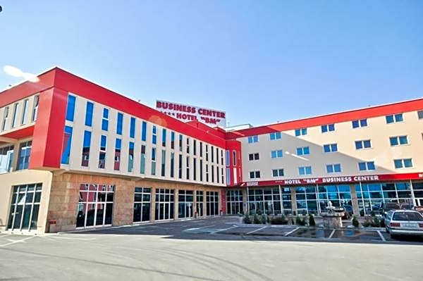 Photo 1 of 41 of Hotel BM International