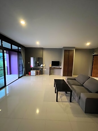 Executive Double Bed