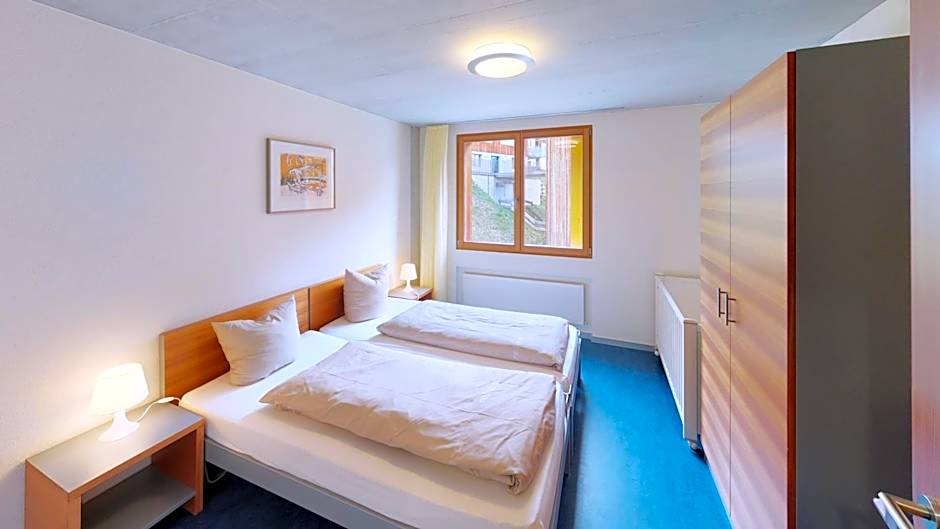 Reka-Feriendorf Disentis