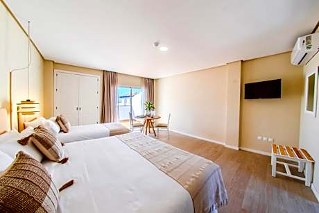 Standard Triple Studio