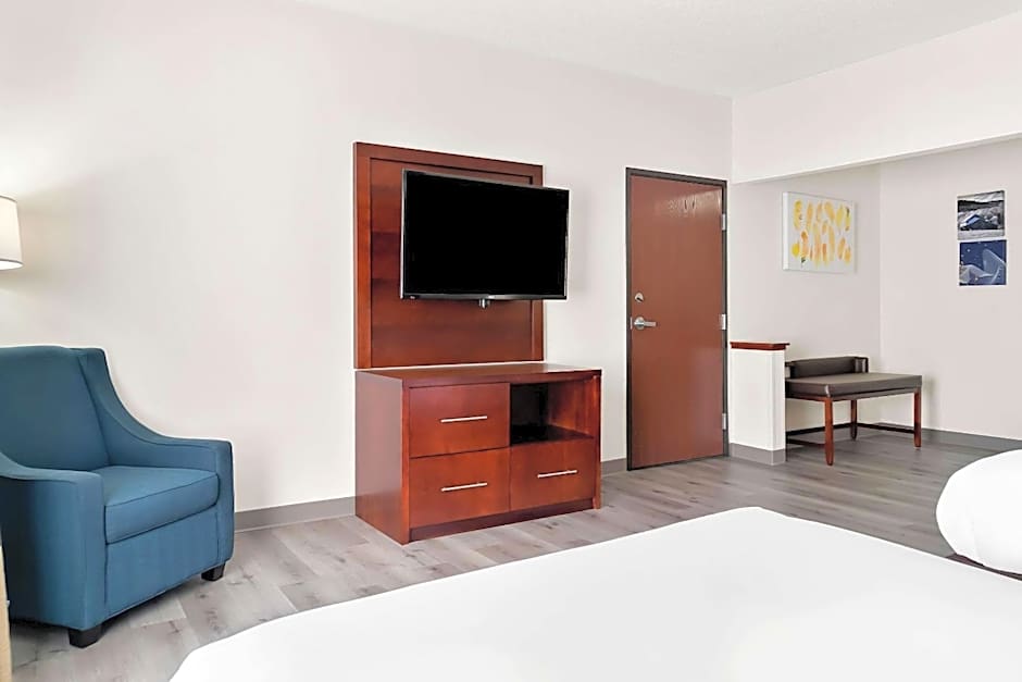 Comfort Suites Southfield/Detroit