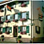 Hotel Adler - Weil am Rhein