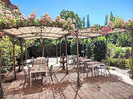 Le Relais de Ceilhes