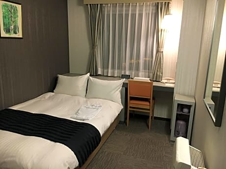 Double Room with Small Double Bed - Smoking Only