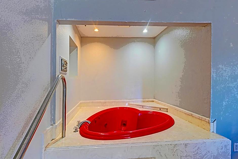 Travelers inn by OYO Wichita Falls