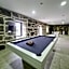 Casa d'Henrique Retreat Pool and Spa