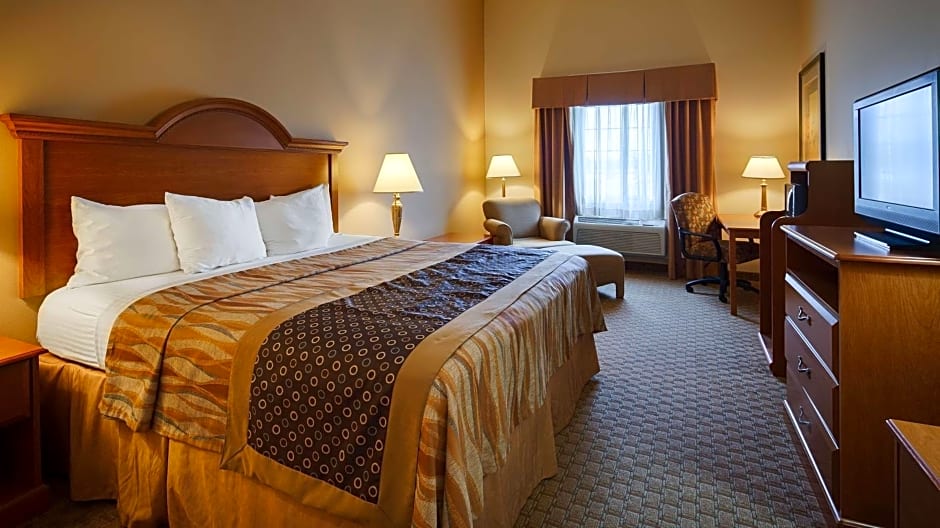 Best Western Plus New Caney Inn & Suites