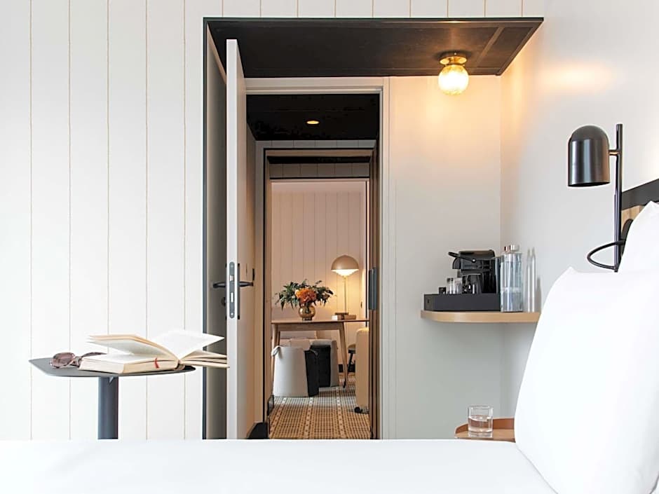 Mercure Paris Bercy Bibliotheque