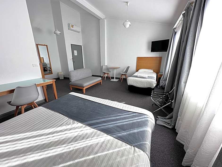 Spa Village Motel