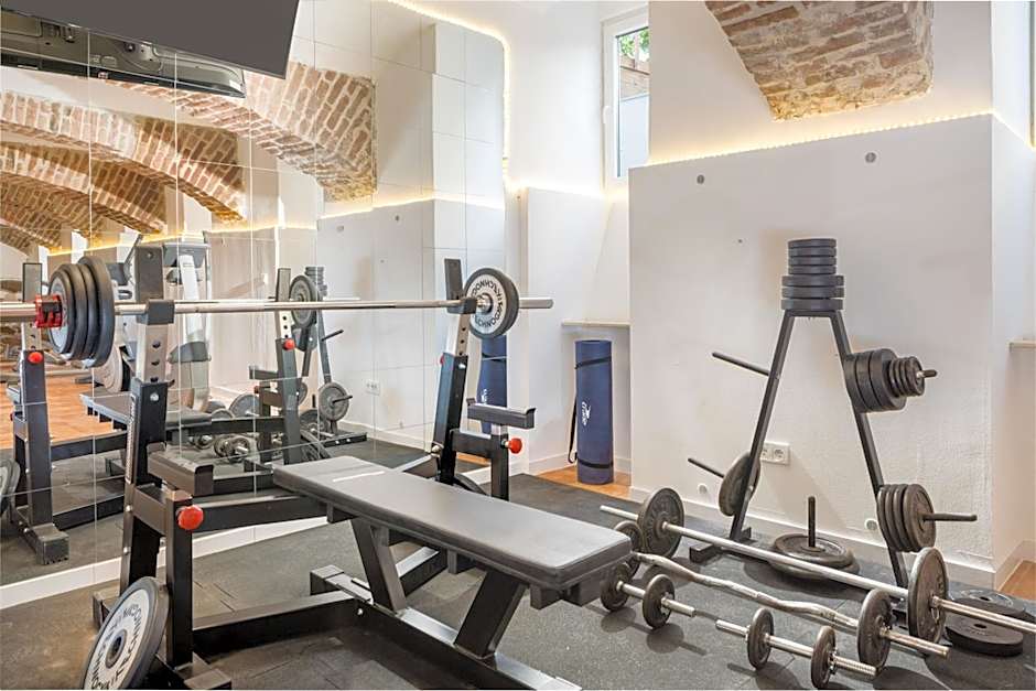 Best Western Plus Celebrity Suites
