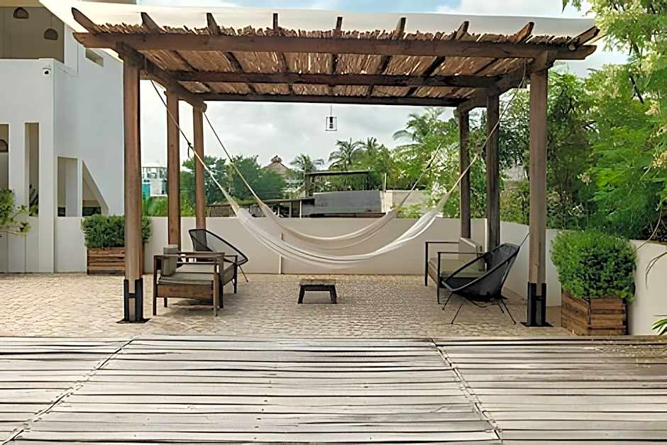 La Aurora Puerto Escondido