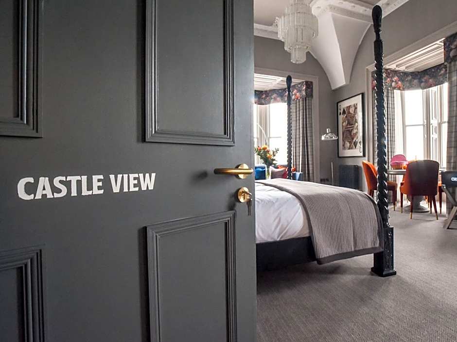 The Meadowpark Bar, Kitchen & Rooms