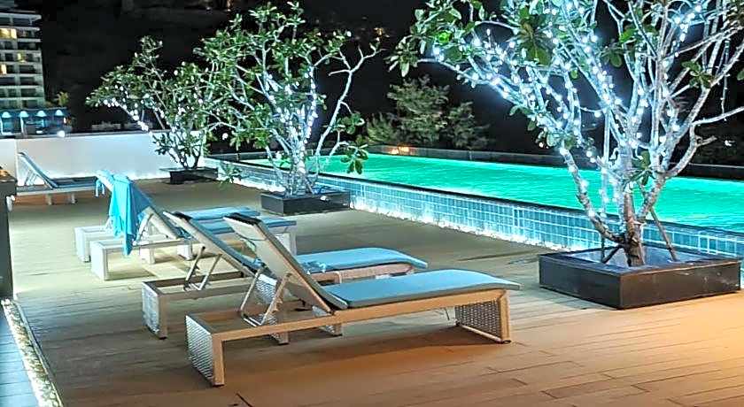 Ratana Apart-Hotel at Kamala