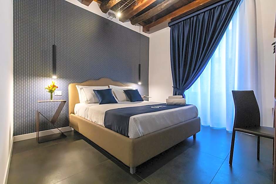 Santa Chiara Inn